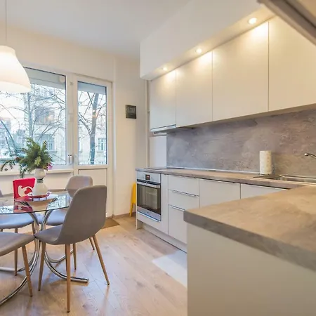 Apartment Chic And Spacious In - Patriarh Evtimiy By Flat Mаnager